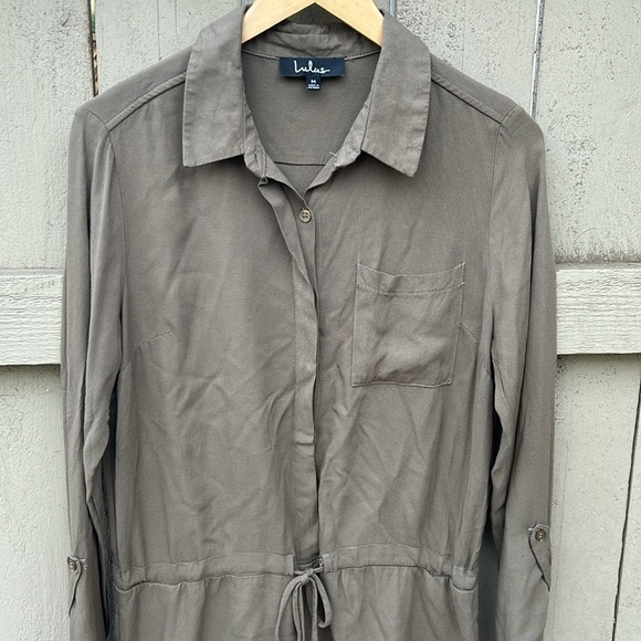 Lulu's Romper Military Green Romper Perfect Spring and Summer Outfit Sz M - Picture 2 of 5